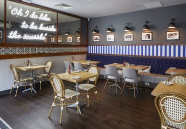 Harry Ramsdens, Swanage